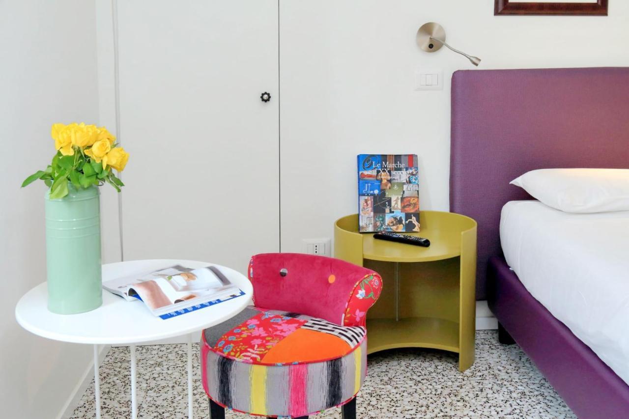 Guest House Viaroma San Severino Marche Exterior photo